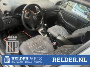 Usagé Pompe direction assistée Toyota Avensis Wagon (T25/B1E) 2.0 16V D-4D-F Prix € 45,00 Règlement à la marge proposé par Relder Parts B.V.