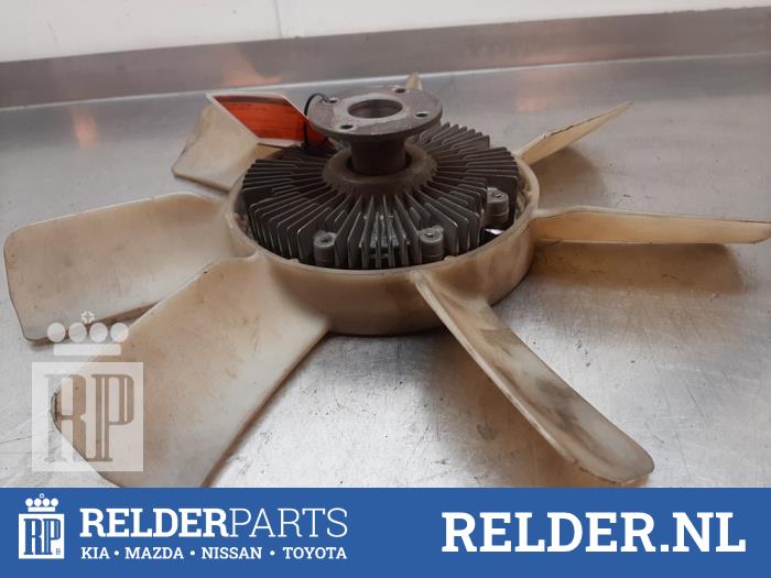 Gebrauchte RI Scheibe Intelligent Nissan Navara (D40) 2.5 dCi 16V 4x4 Preis € 45,00 Margenregelung angeboten von Relder Parts B.V.