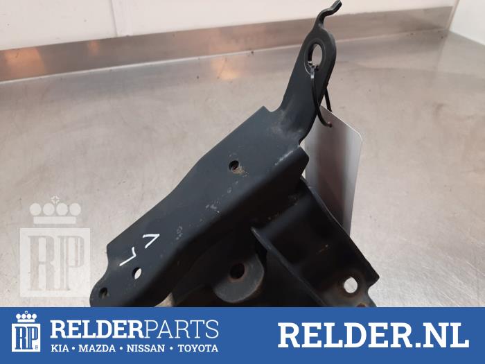 Used Engine mount Toyota Aygo (B40) 1.0 12V VVT-i Price € 30,00 Margin scheme offered by Relder Parts B.V.