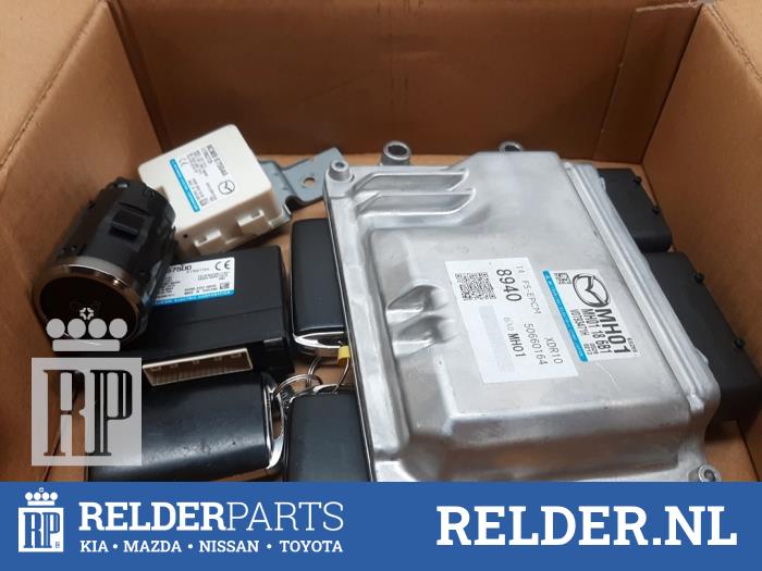 Used Engine management computer Mazda MX-30 e-SkyActiv 145 Price € 300,00 Margin scheme offered by Relder Parts B.V.