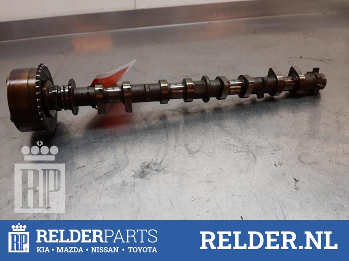 Usagé Arbre à cames Toyota Avensis (T25/B1D) 1.8 16V VVT-i Prix € 45,00 Règlement à la marge proposé par Relder Parts B.V.