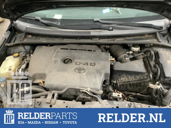 Gebrauchte Getriebe Toyota Avensis Wagon (T27) 2.0 16V D-4D-F Preis € 350,00 Margenregelung angeboten von Relder Parts B.V.