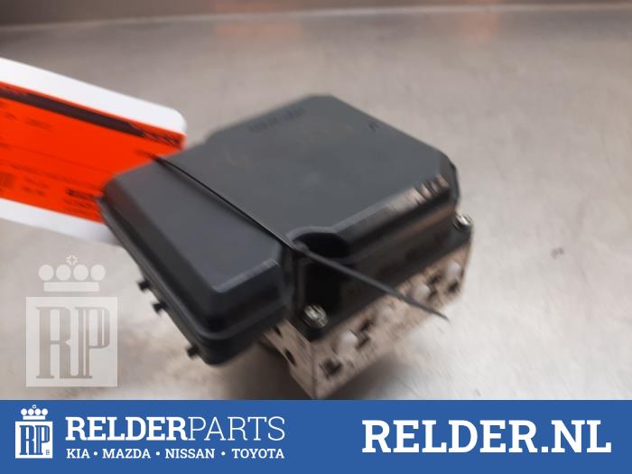 Used ABS Computer Nissan Juke (F15) 1.6 16V Price € 90,00 Margin scheme offered by Relder Parts B.V.