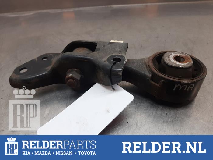 Used Engine mount Toyota Yaris II (P9) 1.33 16V Dual VVT-I Price € 35,00 Margin scheme offered by Relder Parts B.V.