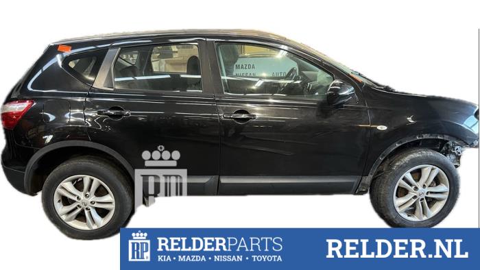Gebrauchte Hinterachse Vorderradantrieb Nissan Qashqai (J10) 2.0 16V Preis € 100,00 Margenregelung angeboten von Relder Parts B.V.