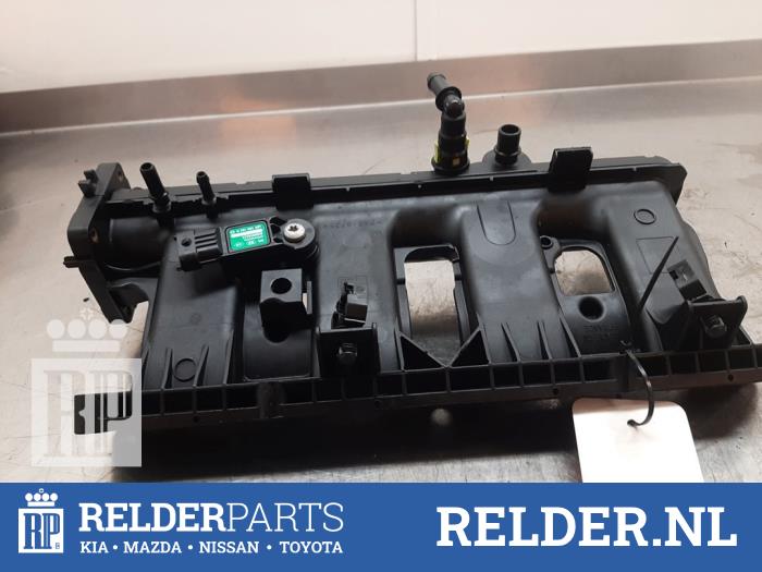 Begagnade Insugsrör Nissan Qashqai (J11) 1.2 DIG-T 16V Pris € 70,00 Marginaltabell erbjuds av Relder Parts B.V.