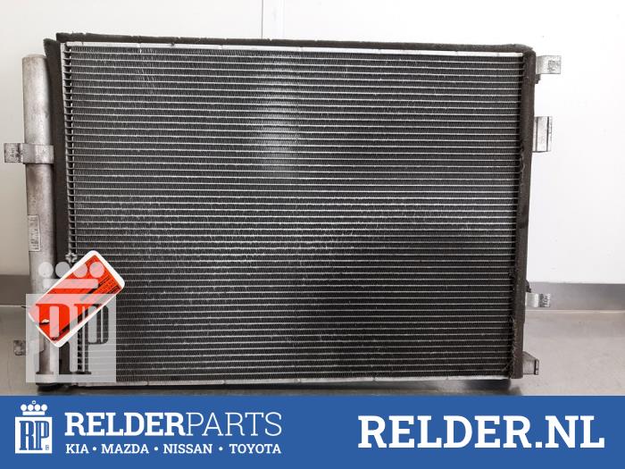 Gebrauchte Klima Kondensor Kia Rio IV (YB) 1.0i T-GDi 100 12V Preis € 50,00 Margenregelung angeboten von Relder Parts B.V.
