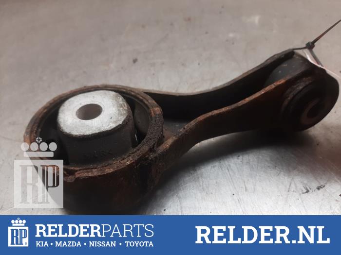 Used Engine mount Toyota Yaris II (P9) 1.33 16V Dual VVT-I Price € 25,00 Margin scheme offered by Relder Parts B.V.