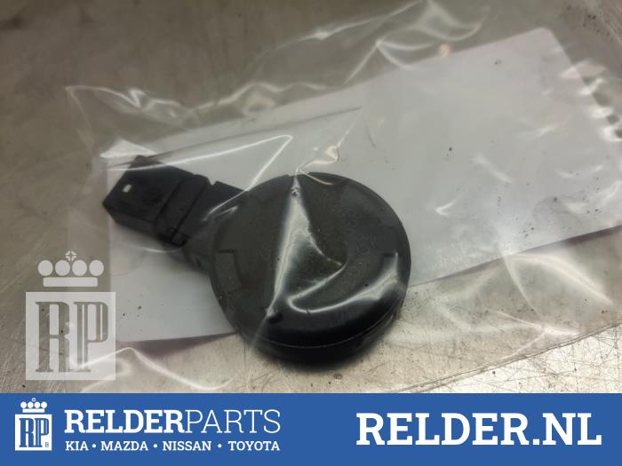 Begagnade Regnsensor Toyota Avensis Wagon (T27) 2.0 16V D-4D-F Pris € 25,00 Marginaltabell erbjuds av Relder Parts B.V.