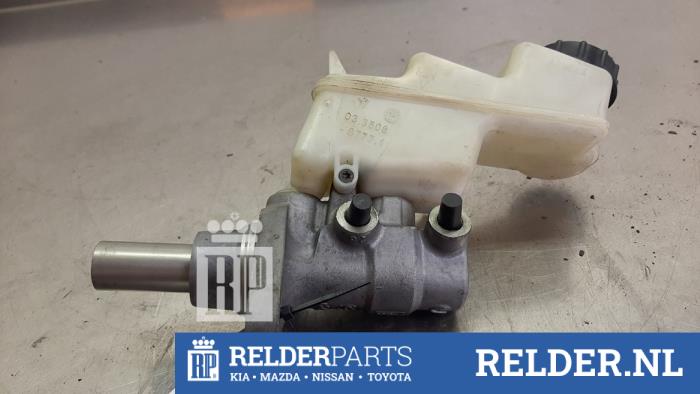 Gebrauchte Hauptbremszylinder Toyota Yaris III (P13) 1.4 D-4D-F Preis € 30,00 Margenregelung angeboten von Relder Parts B.V.