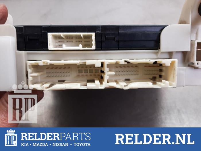 Used Body control computer Toyota Yaris III (P13) 1.4 D-4D-F Price € 50,00 Margin scheme offered by Relder Parts B.V.