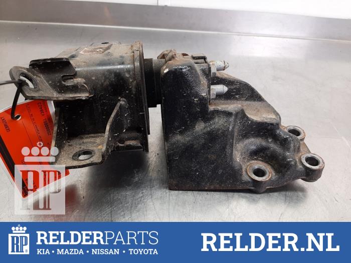 Used Engine mount Kia Rio IV (YB) 1.0i T-GDi 100 12V Price € 50,00 Margin scheme offered by Relder Parts B.V.