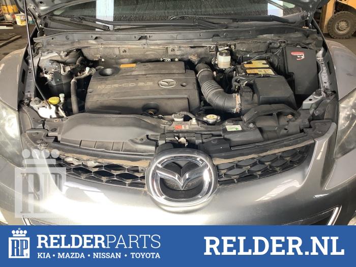 Używane Grill Mazda CX-7 2.2 MZR-CD 16V Cena € 50,00 Procedura marży oferowane przez Relder Parts B.V.