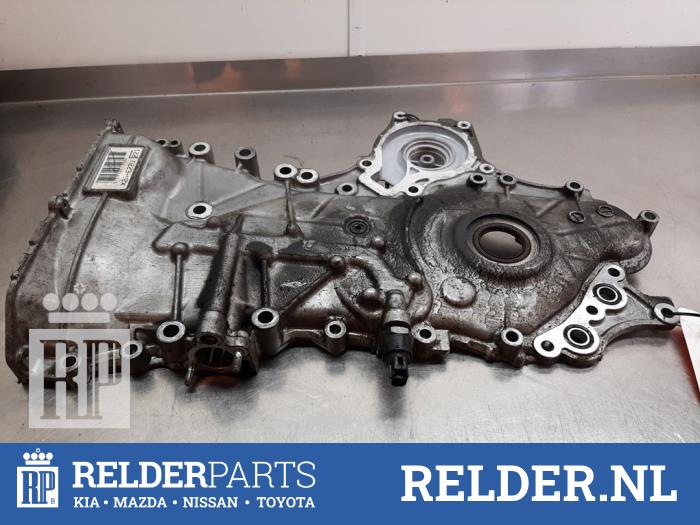 Usagé Couvercle de distribution Toyota Auris Touring Sports (E18) 1.8 16V Hybrid Prix € 50,00 Règlement à la marge proposé par Relder Parts B.V.