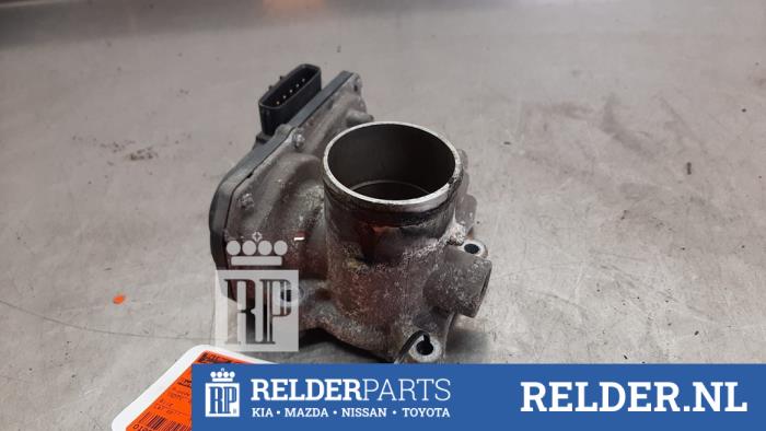 Gebrauchte Drosselklappengehäuse Toyota Yaris III (P13) 1.4 D-4D-F Preis € 35,00 Margenregelung angeboten von Relder Parts B.V.
