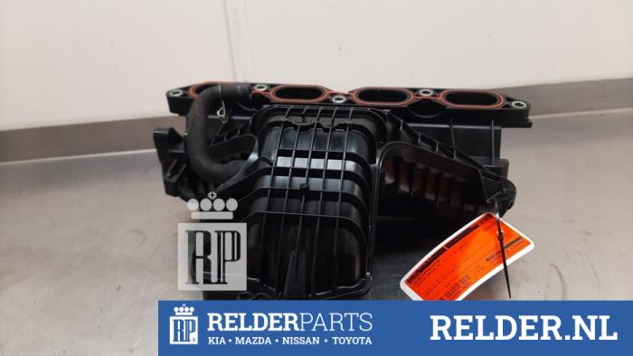 Używane Kolektor dolotowy Toyota Prius Plus (ZVW4) 1.8 Hybrid 16V Cena € 150,00 Procedura marży oferowane przez Relder Parts B.V.