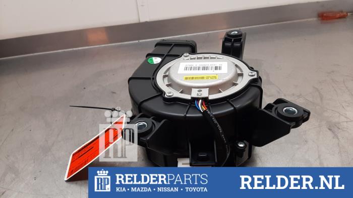 Używane Wentylator akumulatora Kia Xceed 1.6 GDI PHEV Cena € 75,00 Procedura marży oferowane przez Relder Parts B.V.