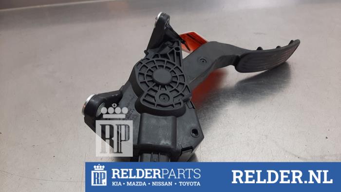 Gebrauchte Gaspedalposition Sensor Toyota Aygo X 1.0 12V VVT-i Preis € 45,00 Margenregelung angeboten von Relder Parts B.V.