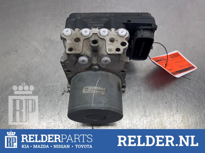 Used ABS pump Mazda 6 SportBreak (GH19/GHA9) 2.0i 16V S-VT Price € 90,00 Margin scheme offered by Relder Parts B.V.