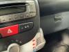Commutateur clim d'un Toyota Aygo (B10), 2005 / 2014 1.0 12V VVT-i, Berline avec hayon arrière, Essence, 998cc, 50kW (68pk), FWD, 1KRFE, 2005-07 / 2014-05, KGB10 2011