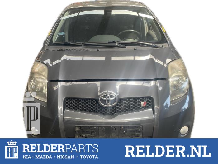 Usados Subchasis Toyota Yaris II (P9) 1.8 16V VVT-i TS Precio € 75,00 Norma de margen ofrecido por Relder Parts B.V.
