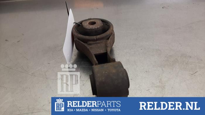 Used Engine mount Toyota Yaris II (P9) 1.8 16V VVT-i TS Price € 25,00 Margin scheme offered by Relder Parts B.V.