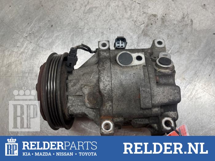 Usagé Compresseur de clim Toyota Yaris Prix € 150,00 Règlement à la marge proposé par Relder Parts B.V.