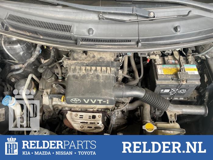 Used Engine management computer Toyota Yaris II (P9) 1.3 16V VVT-i Price € 90,00 Margin scheme offered by Relder Parts B.V.