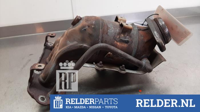 Gebrauchte Abgaskrümmer + Katalysator Nissan Note (E12) 1.2 DIG-S 98 Preis € 250,00 Margenregelung angeboten von Relder Parts B.V.