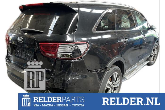 Getriebe van een Kia Sorento III (UM) 2.2 CRDi 16V VGT 4x4 2019