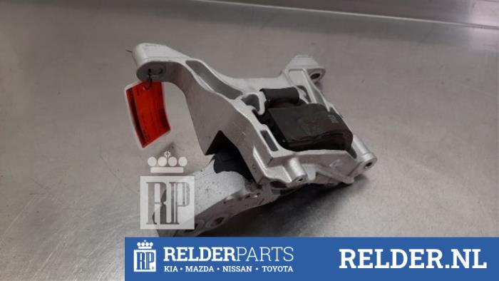 Used Engine mount Mazda 3 Sport (BP) 2.0 SkyActiv-G 122 Mild Hybrid 16V Price € 50,00 Margin scheme offered by Relder Parts B.V.