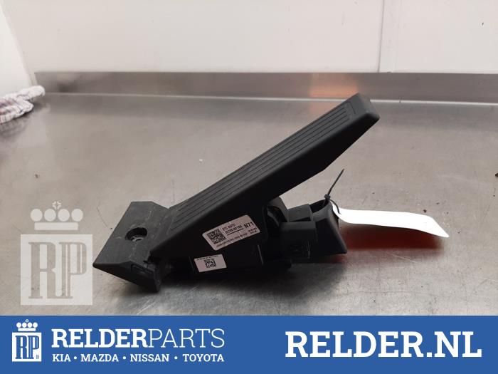 Begagnade Gaspedalsensor Kia Sportage (NQ5E) 1.6 T-GDi Hybrid 16V Pris € 60,00 Marginaltabell erbjuds av Relder Parts B.V.