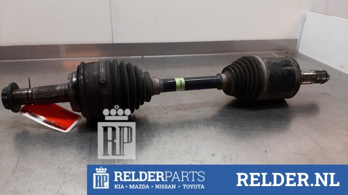 Gebrauchte Antriebswelle links vorne Toyota Tundra (K5/K6) 5.7 V8 32V Dual VVT-I 4WD Preis € 350,00 Margenregelung angeboten von Relder Parts B.V.