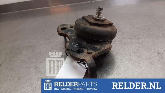 Used Engine mount Toyota Tundra (K5/K6) 5.7 V8 32V Dual VVT-I 4WD Price € 75,00 Margin scheme offered by Relder Parts B.V.