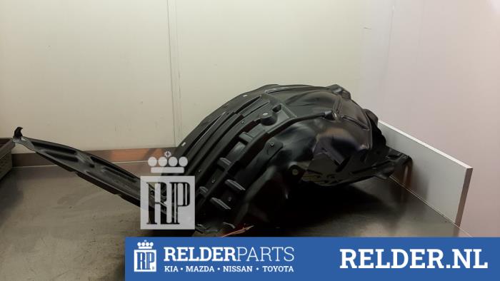 Usados Protector interno Mazda CX-3 (DJ/DK) 2.0 SkyActiv-G 121 Precio € 50,00 Norma de margen ofrecido por Relder Parts B.V.
