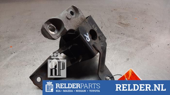 Used Engine mount Toyota Verso S 1.33 16V Dual VVT-I Price € 45,00 Margin scheme offered by Relder Parts B.V.