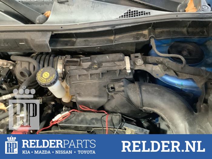 Begagnade Luftfilterhus Nissan Juke (F15) 1.2 DIG-T 16V Pris € 30,00 Marginaltabell erbjuds av Relder Parts B.V.