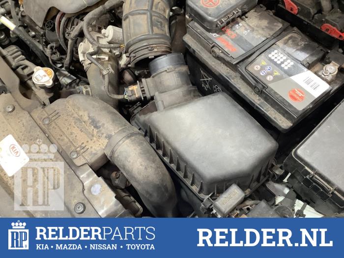 Begagnade Luftfilterhus Kia Cee'd (JDB5) 1.4 CRDi 16V Pris € 45,00 Marginaltabell erbjuds av Relder Parts B.V.