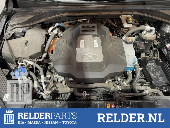 Usagé Servo frein Hyundai Ioniq EV 38 kWh Prix € 250,00 Règlement à la marge proposé par Relder Parts B.V.