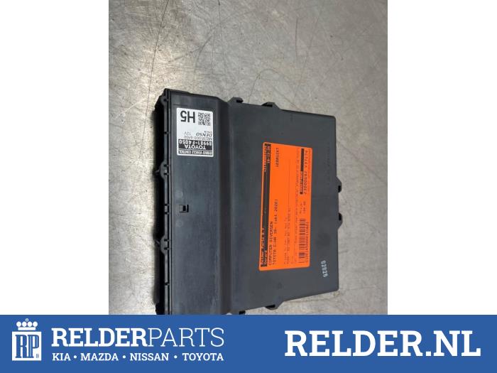 Usagé Ordinateur divers Toyota C-HR (X1,X5) 2.0 16V Hybrid Prix € 100,00 Règlement à la marge proposé par Relder Parts B.V.