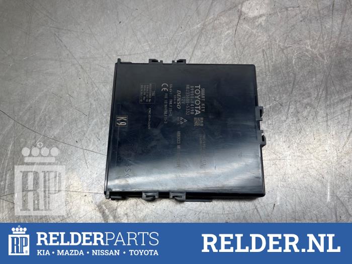 Usagé Ordinateur divers Toyota C-HR (X1,X5) 2.0 16V Hybrid Prix € 50,00 Règlement à la marge proposé par Relder Parts B.V.