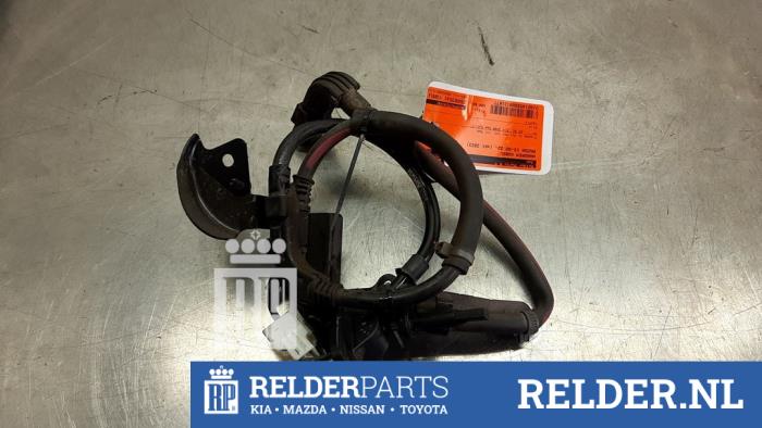 Usagé Câble frein à main Mazda CX-60 (KH) 2.5 e-SkyActiv PHEV Prix € 100,00 Règlement à la marge proposé par Relder Parts B.V.
