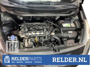 Klima Kondensor van een Kia Rio III (UB) 1.2 CVVT 16V 2012
