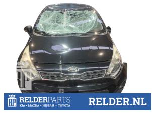Klima Kondensor van een Kia Rio III (UB) 1.2 CVVT 16V 2012