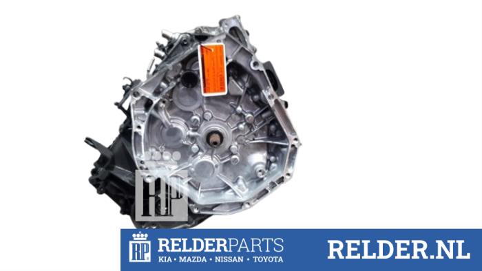 Usagé Boite de vitesses Nissan Juke (F16) 1.6 Hybrid 16V Prix € 900,00 Règlement à la marge proposé par Relder Parts B.V.
