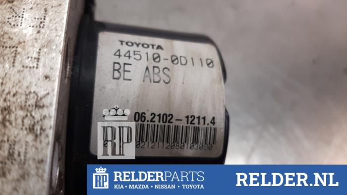 Used ABS Computer Toyota Yaris II (P9) 1.0 12V VVT-i Price € 75,00 Margin scheme offered by Relder Parts B.V.
