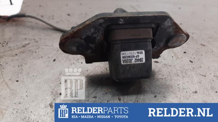 Begagnade Backkamera Nissan Qashqai (J10) 2.0 16V Pris € 100,00 Marginaltabell erbjuds av Relder Parts B.V.