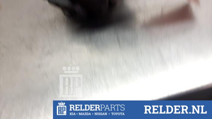 Used Engine mount Kia Rio III (UB) 1.2 CVVT 16V Price € 35,00 Margin scheme offered by Relder Parts B.V.