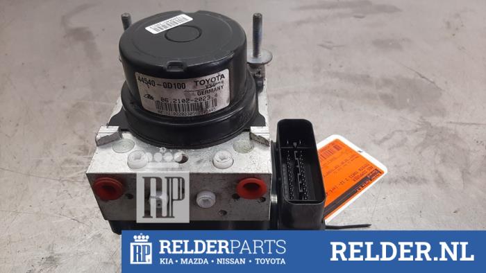 Used ABS Computer Toyota Yaris III (P13) 1.0 12V VVT-i Price € 75,00 Margin scheme offered by Relder Parts B.V.