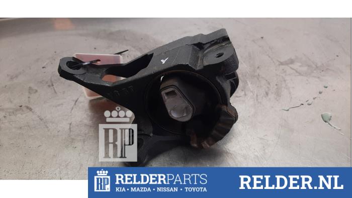 Used Engine mount Mazda CX-5 I (KE,GH) 2.2 Skyactiv D 175 16V 4WD Price € 30,00 Margin scheme offered by Relder Parts B.V.